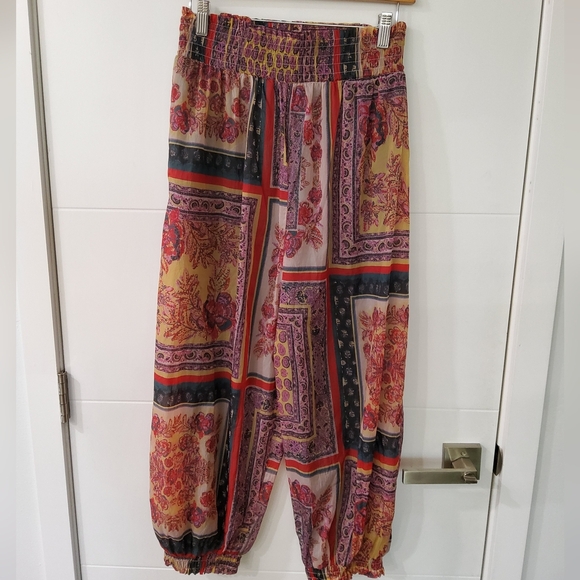 Free People Movement Sashay My Harem All Over Print Joggers Size S - Picture 4 of 14